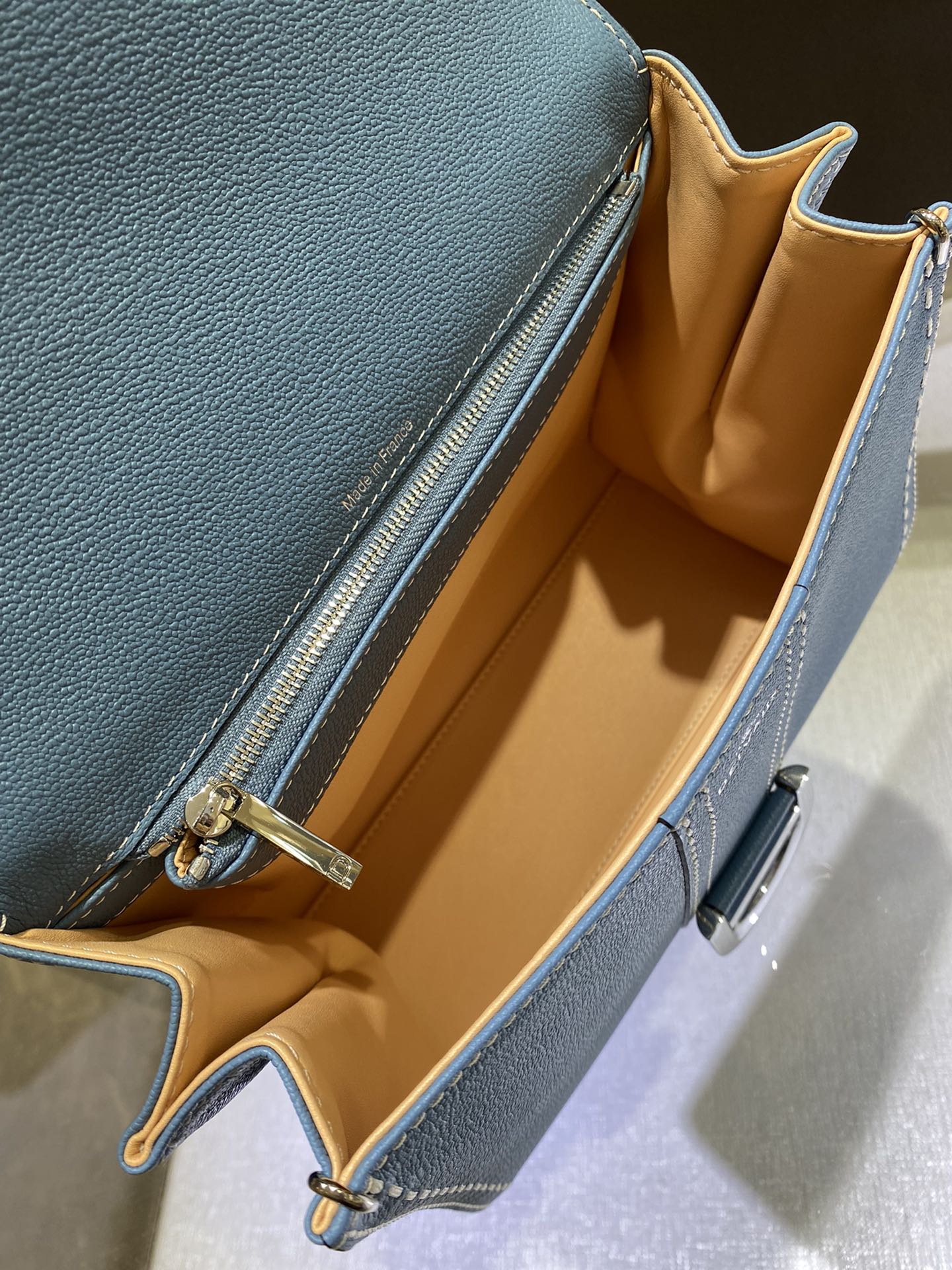 델보 브리앙 PM 박스백